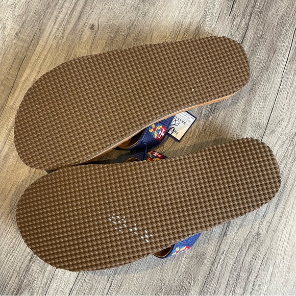 Smathers & Branson Hand Stitched Needlepoint Sandals 10 - Picture 8 of 13